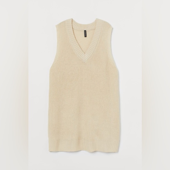 H&M Dresses & Skirts - H&M Knit Sweater Vest Dress